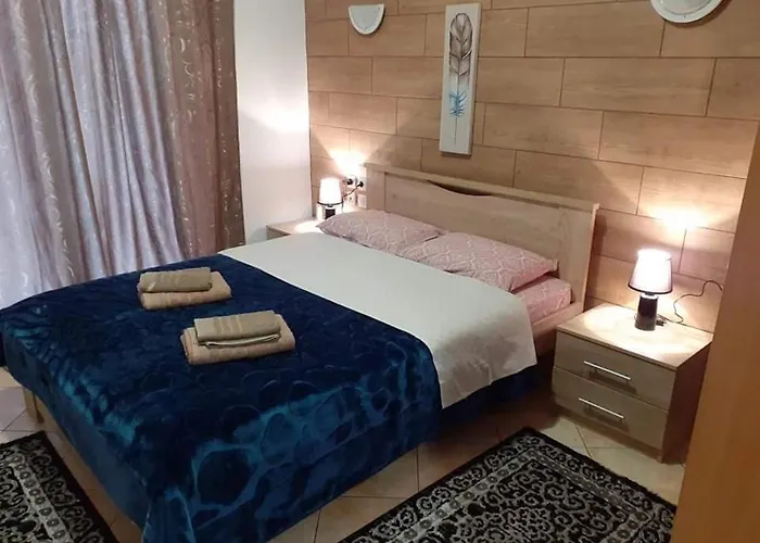 G M 6 Rooms Kentro In The Heart Of The City